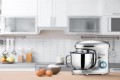 Robot_SilverChef_8.jpg